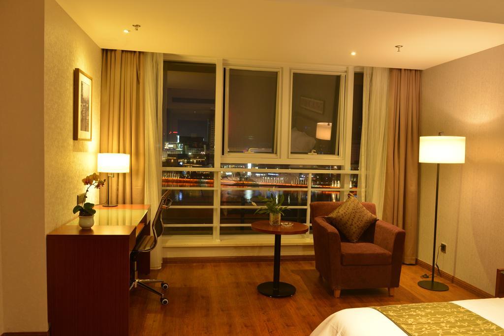 Yitel Ningbo Old Bund Hotel ภายนอก รูปภาพ
