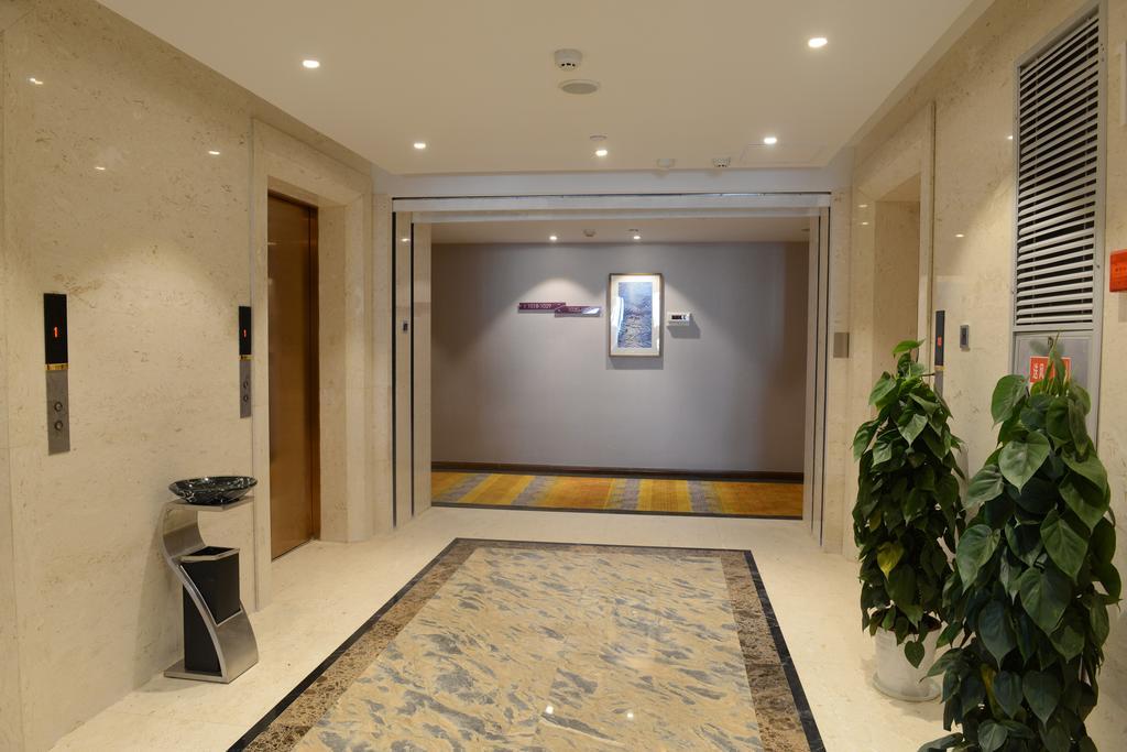 Yitel Ningbo Old Bund Hotel ภายนอก รูปภาพ